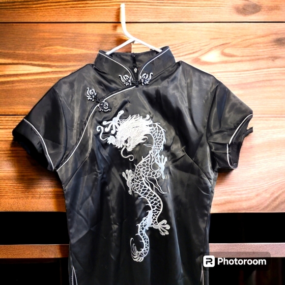 Traditional Chinese Black Satin Shirt with Dragon Embroidery - Picture 7 of 7